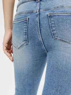 Slim Fit Medelhög Midja Jeans