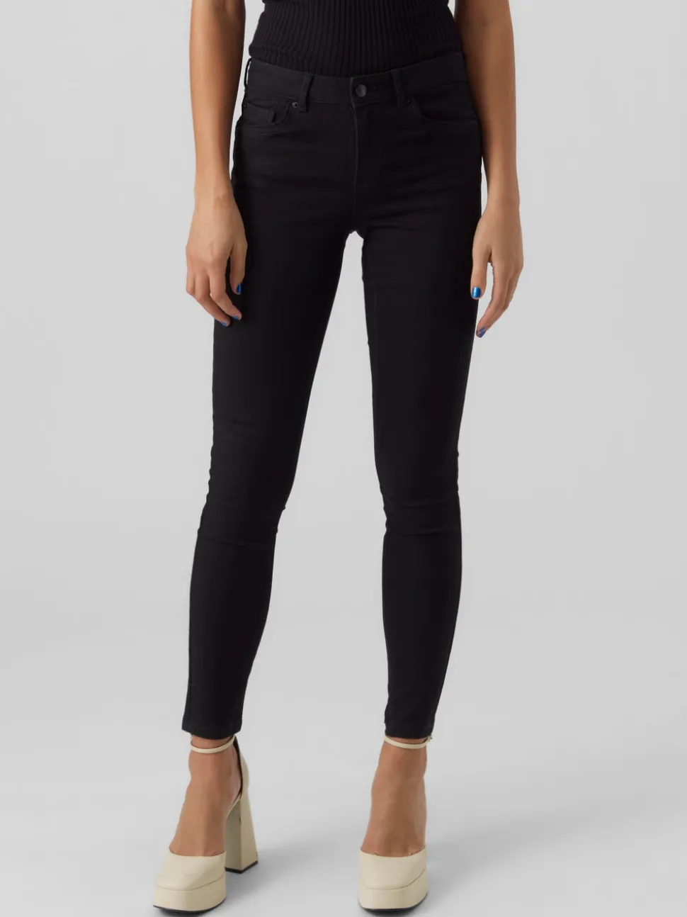 VMALIA Medelhög Midja Slim Fit Jeans