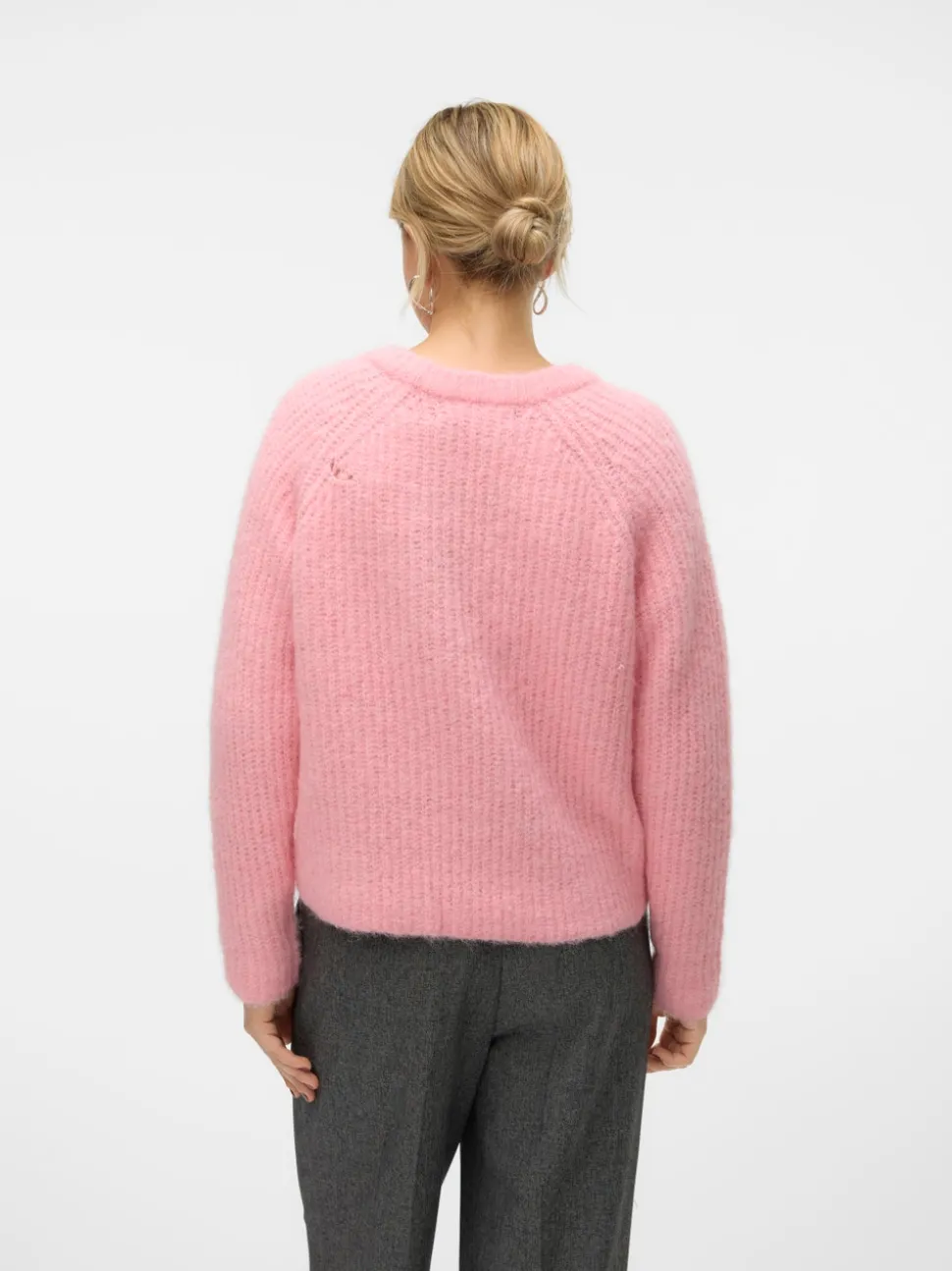 VMAWSOME Pullover