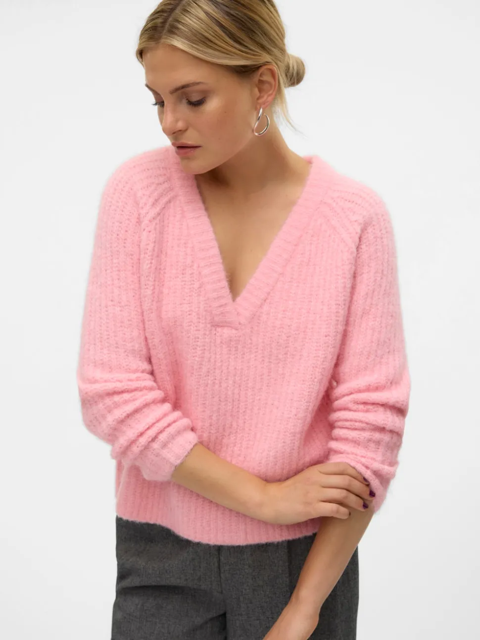 VMAWSOME Pullover