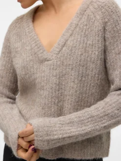 VMAWSOME Pullover