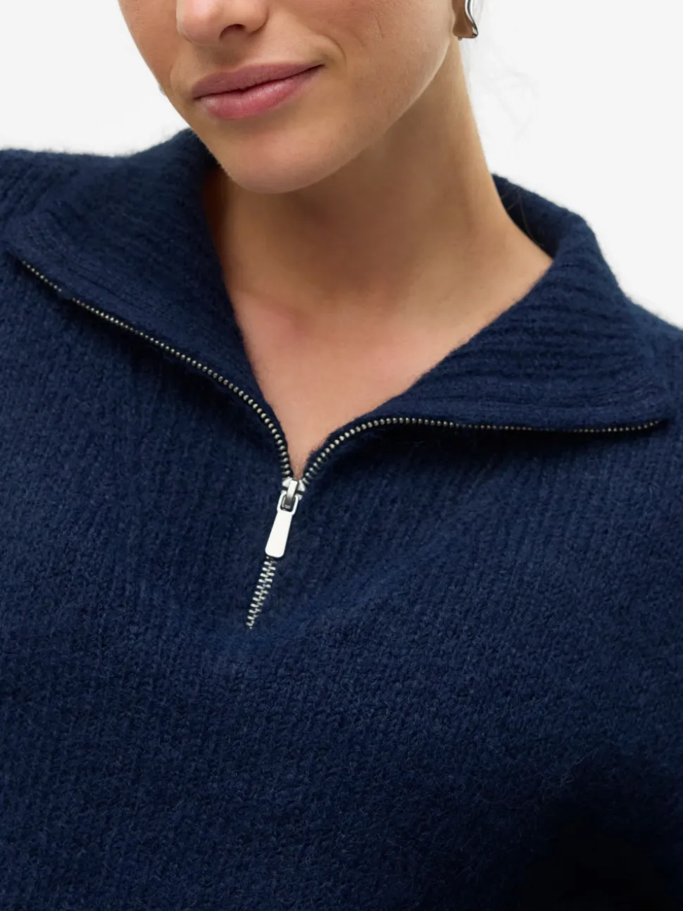 VMAWSOME Pullover