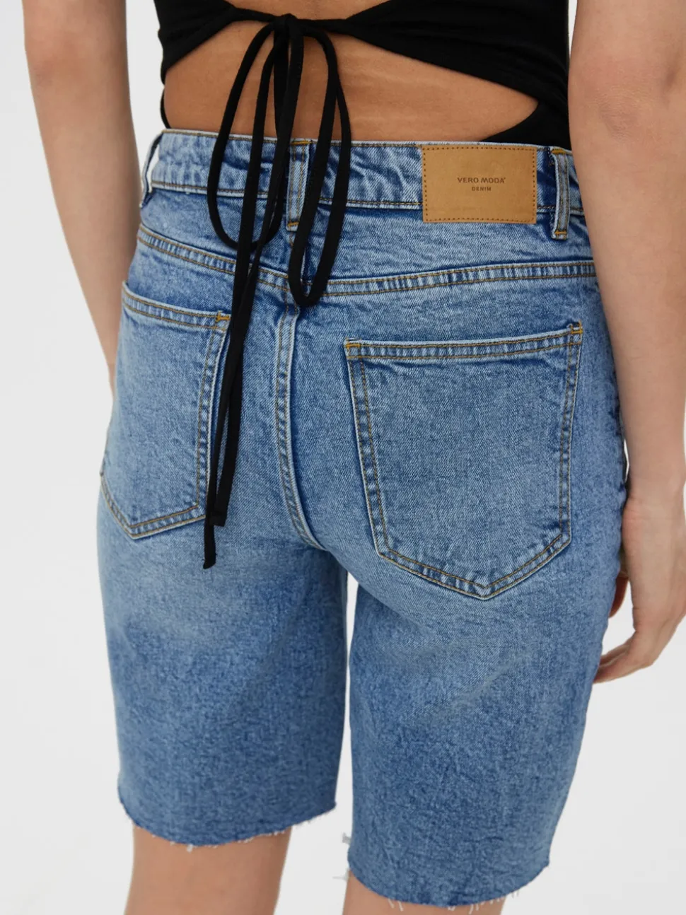 VMBRENDA Shorts