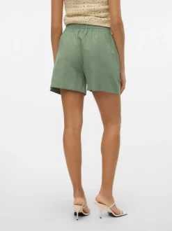 VMCARISA Shorts
