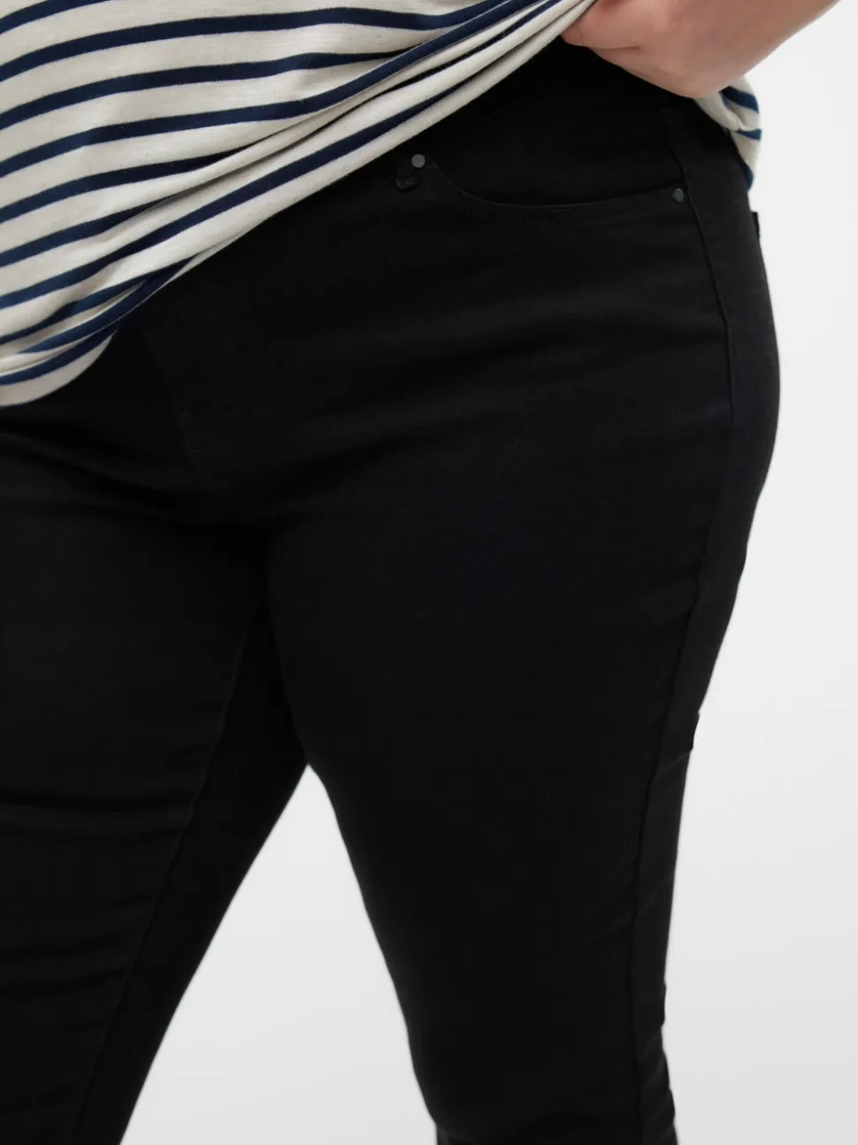 VMCJUNE Medelhög Midja Slim Fit Jeans