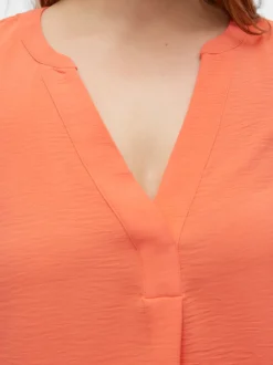VMELVA Topp