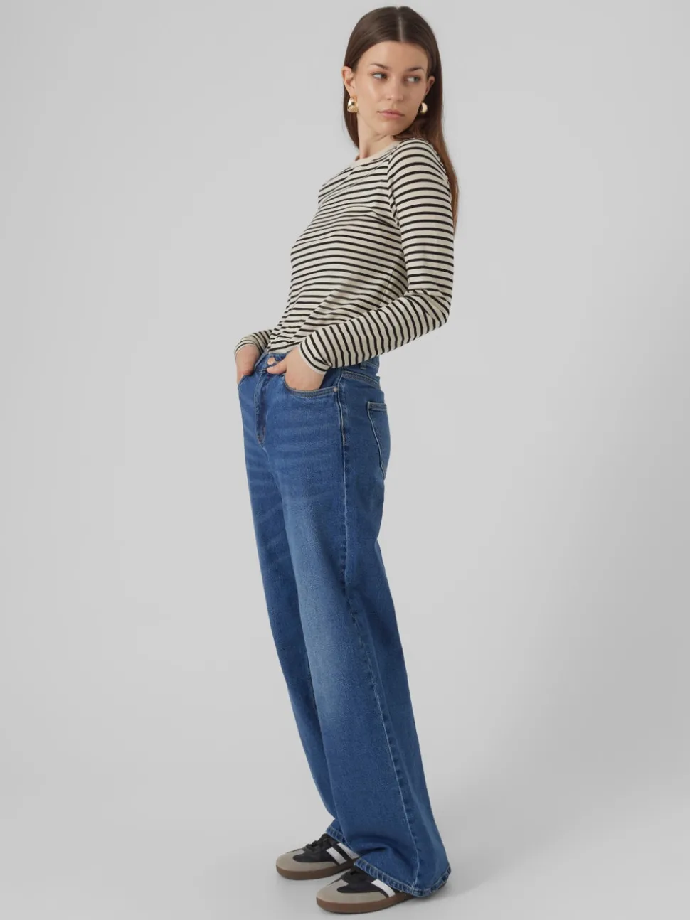 VMFAITH Låg Midja Vid Passform Jeans