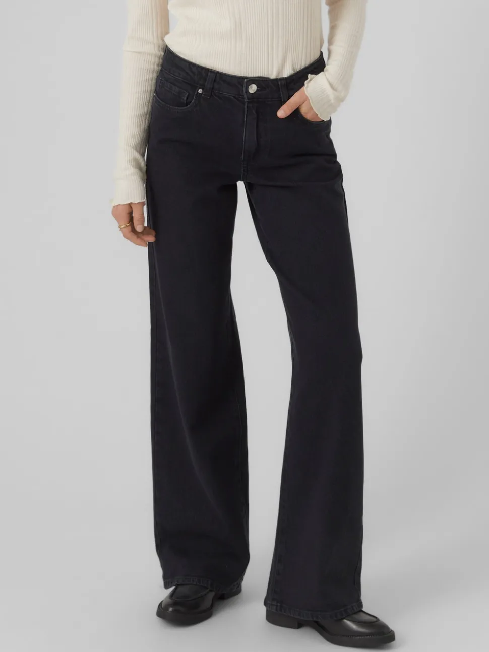 VMFAITH Låg Midja Vid Passform Jeans