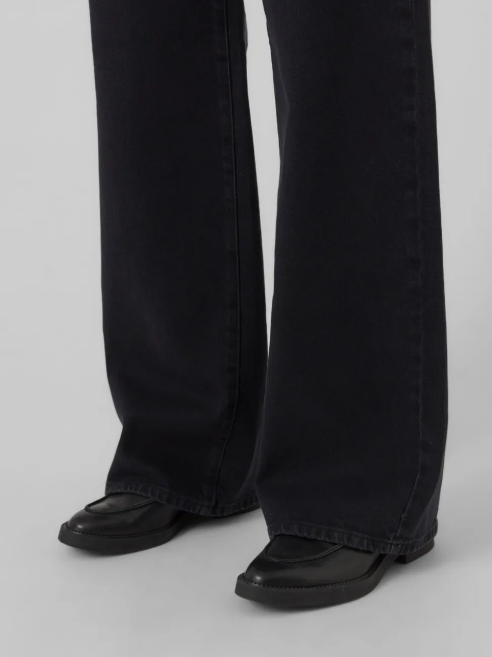 VMFAITH Låg Midja Vid Passform Jeans