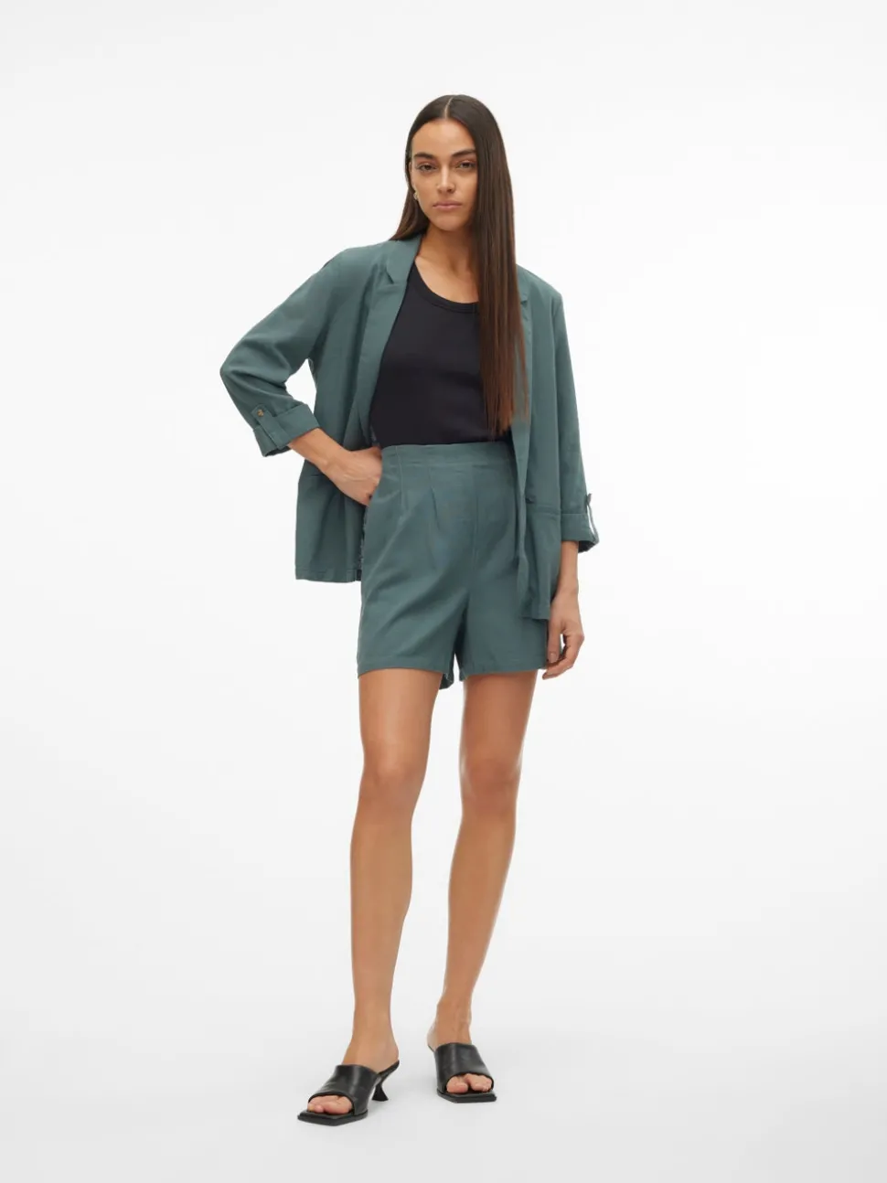 VMJESMILO Shorts