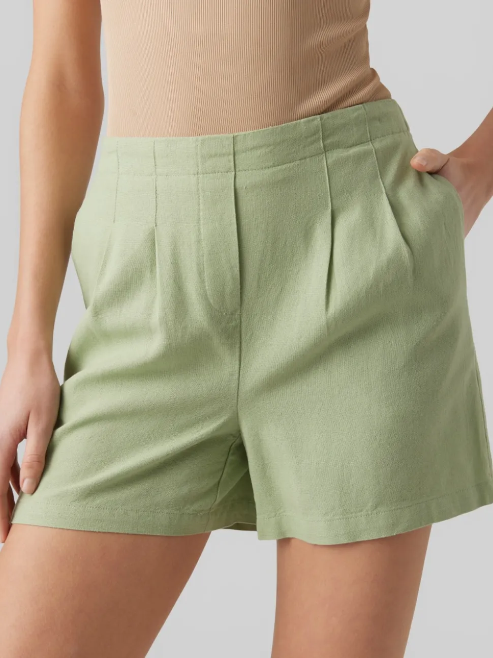 VMJESMILO Shorts