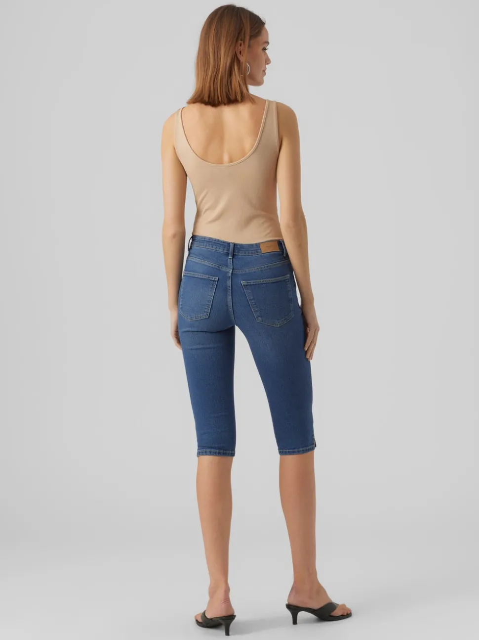 VMJUNE Medelhög Midja Slim Fit Jeans