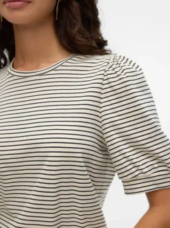 VMKERRY T-shirt