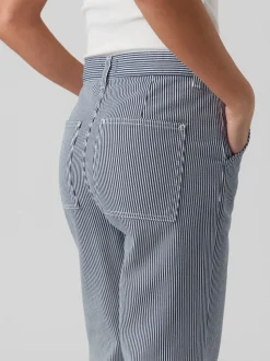 VMMARTHA Medelhög Midja Lös Passform Jeans