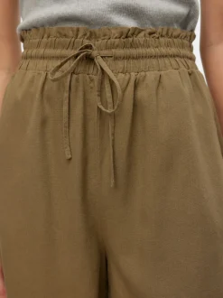 VMMYMILO Shorts