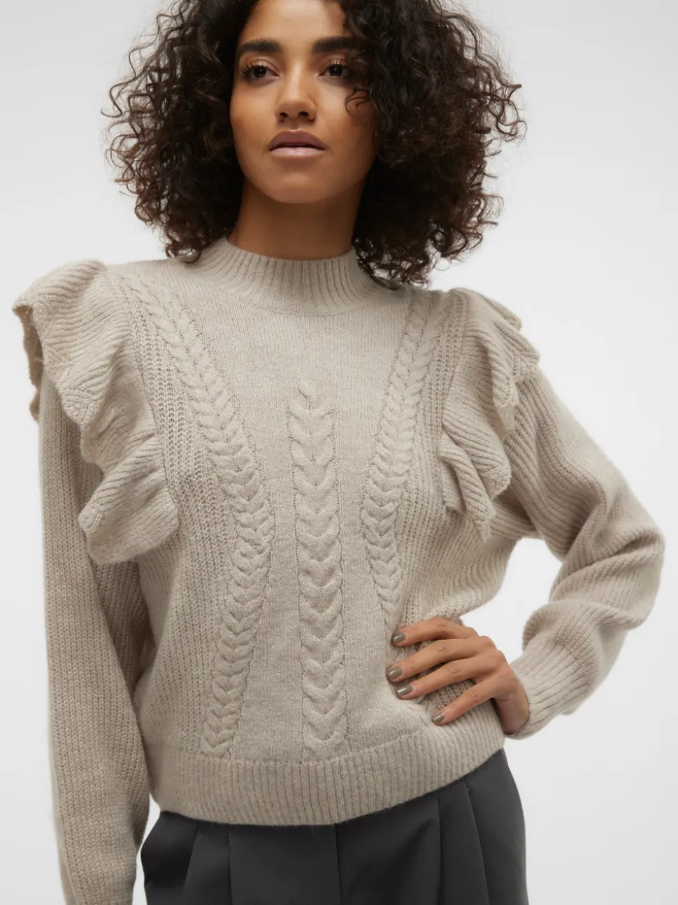VMNEWENYA Pullover