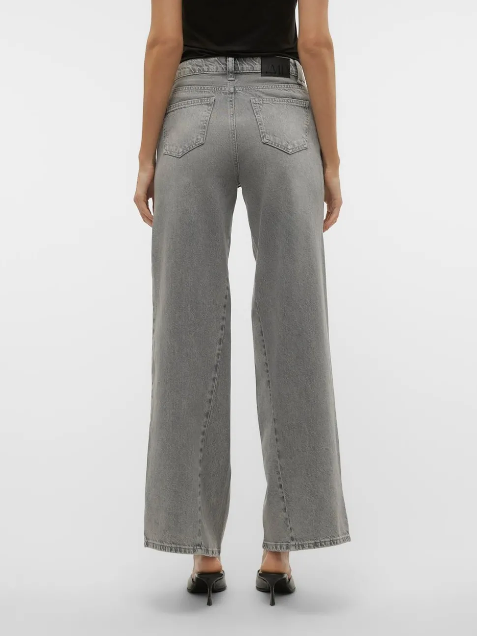 VMRAIL Medelhög Midja Vid Passform Jeans