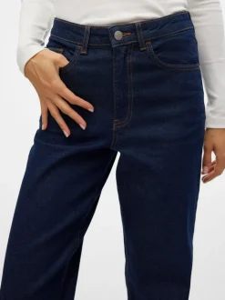 VMREBECCA Superhög Midja Vid Passform Jeans
