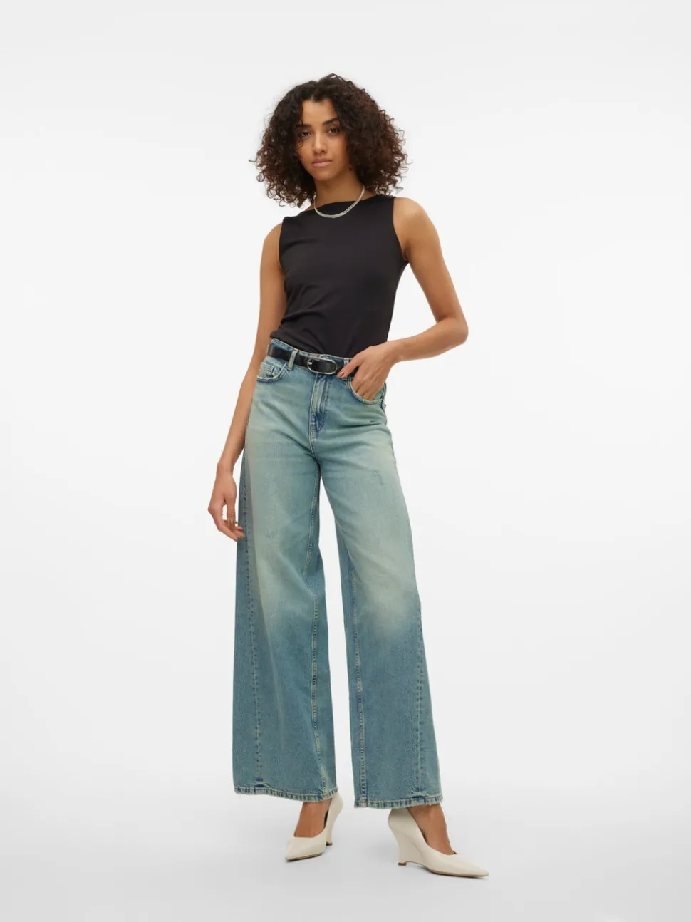 VMROWAN Hög Midja Vid Passform Jeans