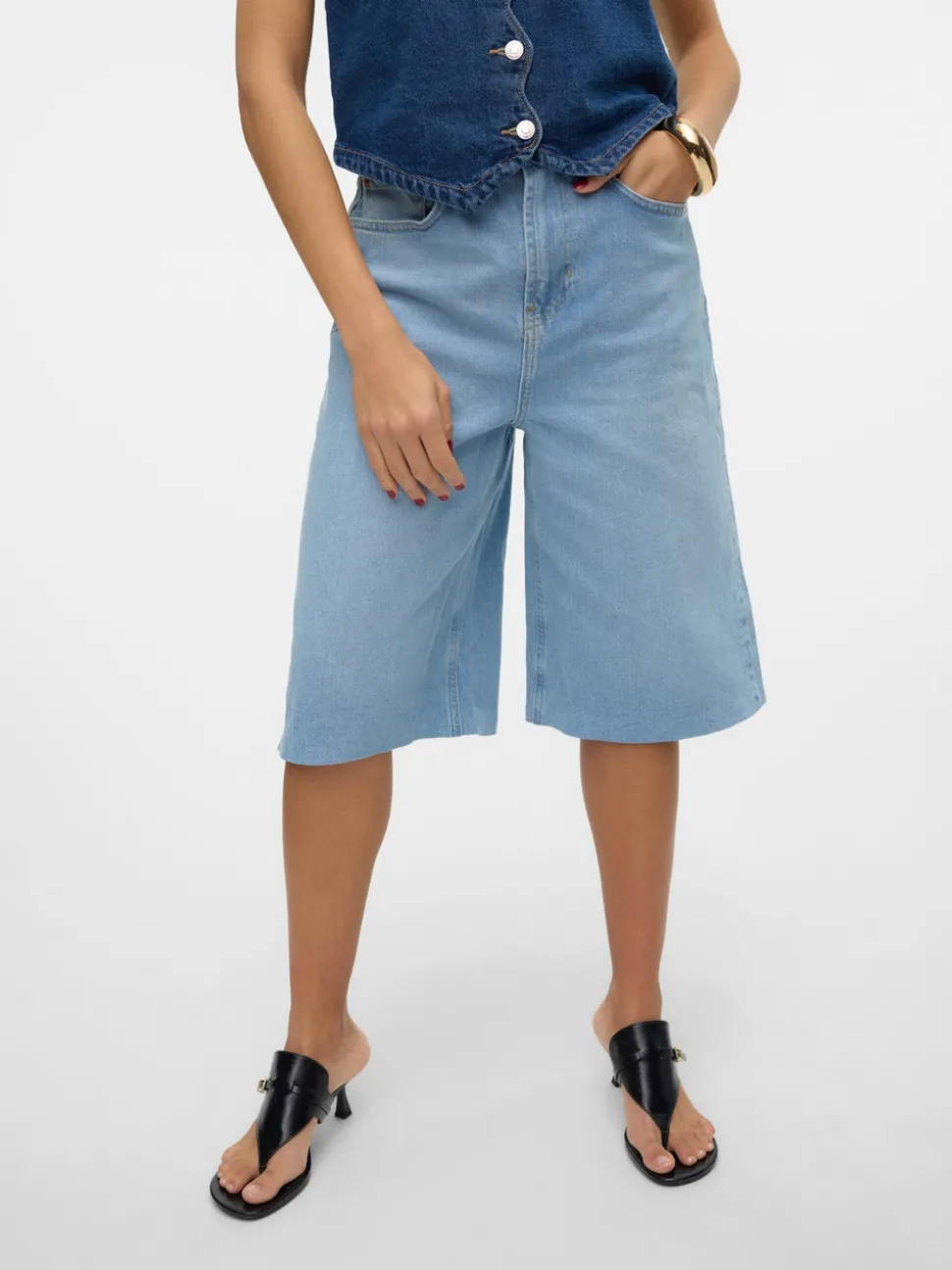 VMROWENA Shorts