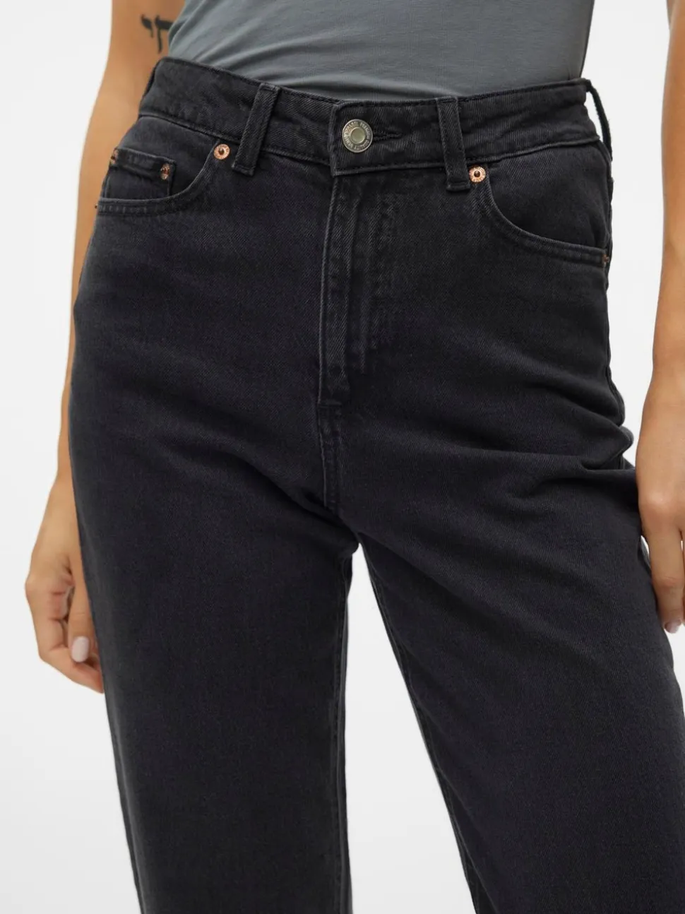 VMTESSA Hög Midja Mom Fit Jeans