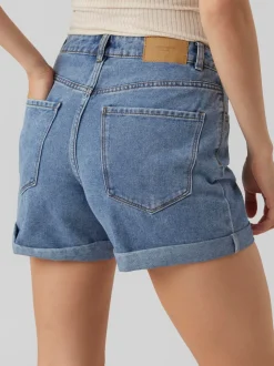 VMZURI Shorts