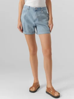 VMZURI Shorts